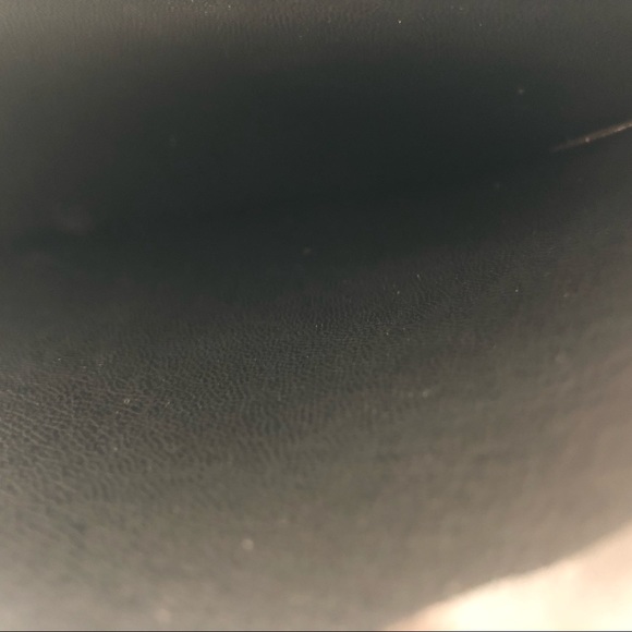 KARL LAGERFELD PARIS BLACK WRISTLET/POUCH - Picture 6 of 6